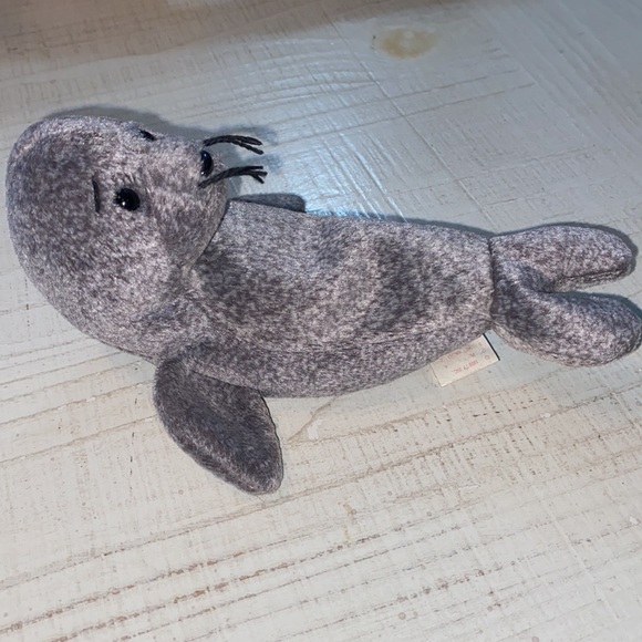 Ty Beanie Babies: Slippery the Seal , missing ear tag. Tush tag worn. - Picture 4 of 7